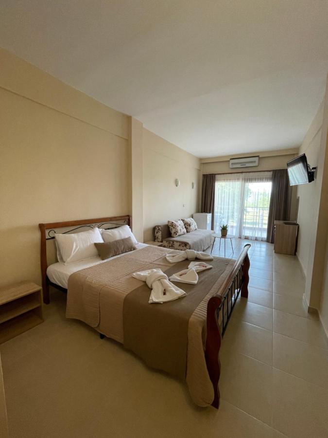 Helios Hotel Stavros  Ngoại thất bức ảnh